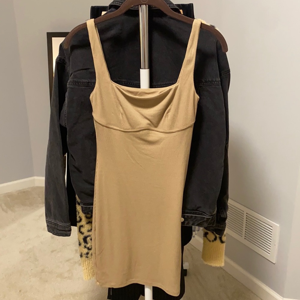 NEW Princess Polly Nude DRESS! Form Fitting!